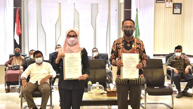 Bupati Luwu Utara, Indah Putri Indriani Menerima Penghargaan WTP Dari BPK RI