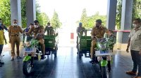Suzuki Megahputra Sejahtera Serahkan Dua Unit Motor Sampah ke Pemkab Bulukumba