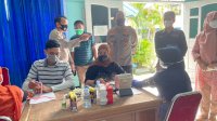 Proses Vaksinasi Guru Dikawal Kapolres Sinjai