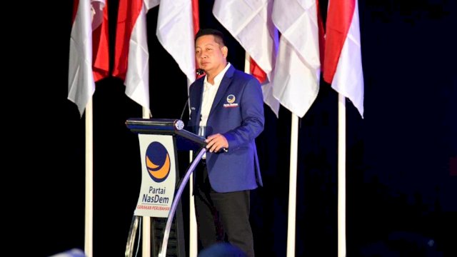 Ketua DPW Nasdem Sulsel Rusdi Masse Membawa Materi pada Rakorwil Nasdem Sulut