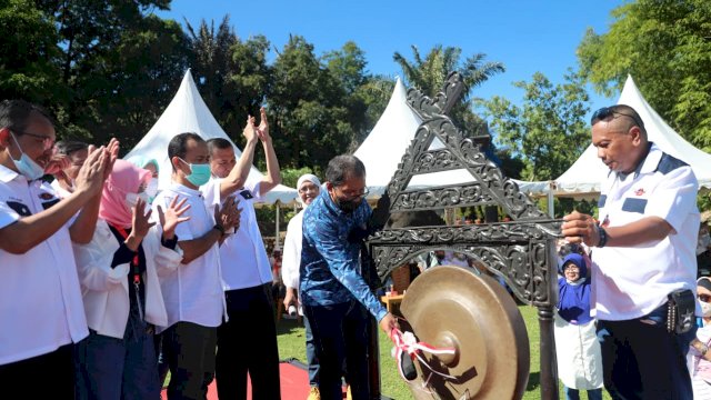Danny : Kekuatan Alumni Adalah Silatuhrahmi