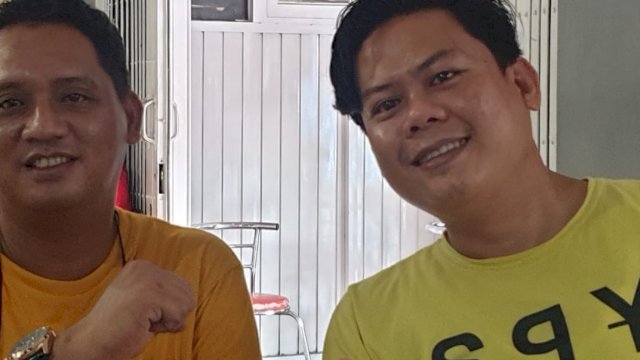 Irsyam menggunakan kaos kuning, (Istimewa).