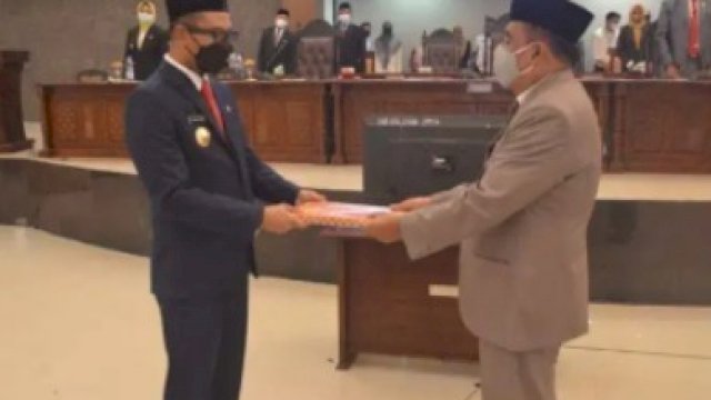 Serahkan LKPJ Tahun 2020 ke DPRD, Ini Kata Bupati Sinjai