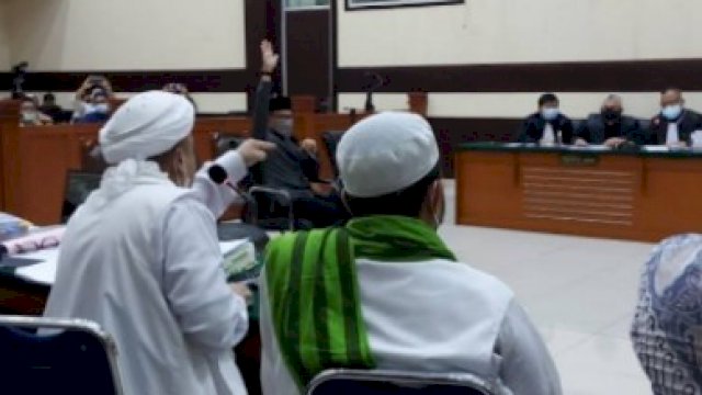 Sidang Habib Rizieq.