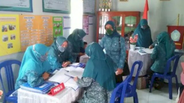 Tim Penilai Lomba Desa dari Pemkab Sinjai Sambangi Desa Barania