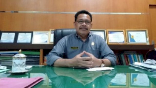  Kepala Kantor Kementerian Agama Kabupaten Sinjai Drs.H.Abd Hafid Talla.