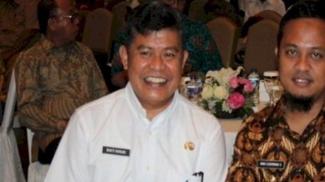 Andi Bakti Haruni bersama Plt Gubernur Sulsel.