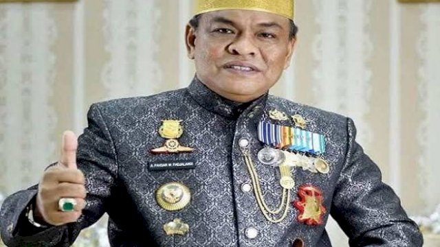 Andi Fahsar Padjalangi Bupati Bone dan Ketua Golkar Kabupaten Bone 