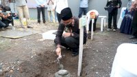 Peletakan Batu Pertama Masjid Nisnawanty, Danny: Wajib Hukumnya Melaksanakan Wasiat
