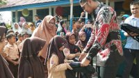 Siswa Kelas 1 SD dan VII SMP di Sinjai Akan Terima Seragam Sekolah Gratis dari Bupati ASA