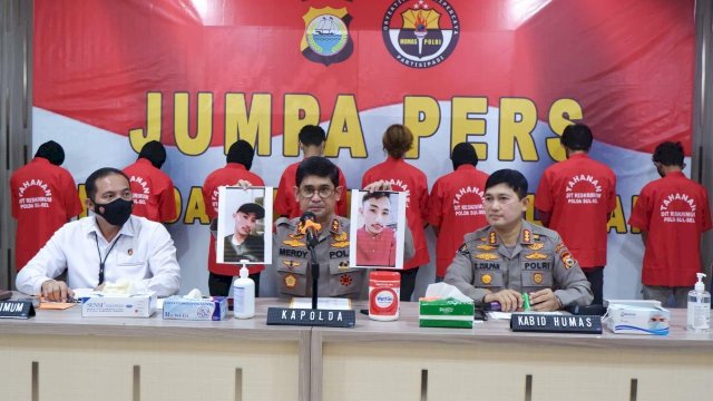 Konferensi pers Polda Sulsel. (Alam).