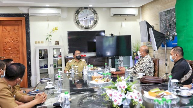 Wali Kota Makassar, Moh. Ramdhan &lsquo;Danny&rsquo; Pomanto akan melakukan pencegahan monopoli harga dan barang di kalangan pelaku usaha.
