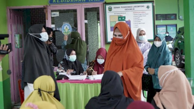 DP2KB Kolaborasi PKK Luwu Sosialisasi Keluarga Berencana di Larompong