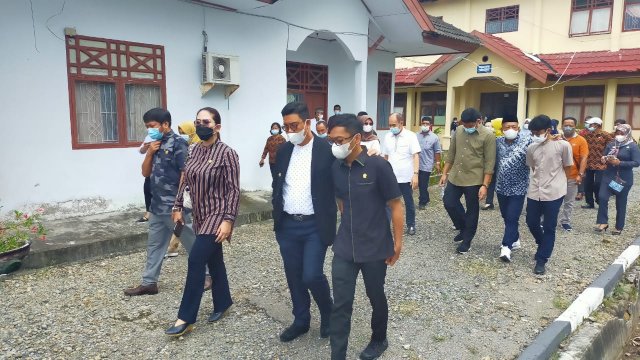 Bersama Komisi E DPRD Sulsel, Wabup Edy Manaf Tinjau PPSBK Nirannuang