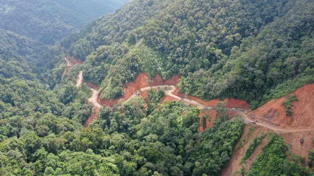 Potret Jalan Penghubung Palopo&ndash;Pantilang&ndash;Torut yang Dirintis Sejak 2019 Akhirnya Sudah Mulus