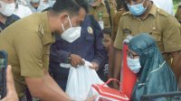 250 KK Terdampak Banjir di Sinjai, Dari Bupati ASA, Pemprov Sulsel, Bank Sulselbar hingga Bulog Salurkan Bantuan