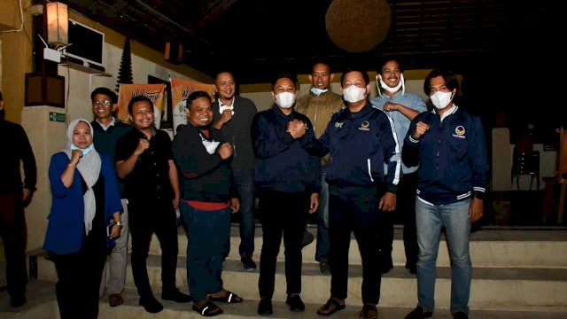 Tiga Jam Diskusi dengan Rusdi Masse, Para Pengusaha Terkemuka di Enrekang Gabung NasDem