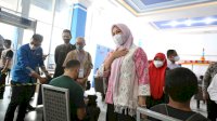 Wawali Kota Makassar Pantau Wisata Vaksin Gratis yang Digelar PHRI Makassar