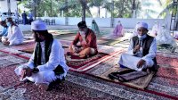 Bupati Luwu Utara Salat Iduladha di Kediamannya dengan Jemaah Terbatas
