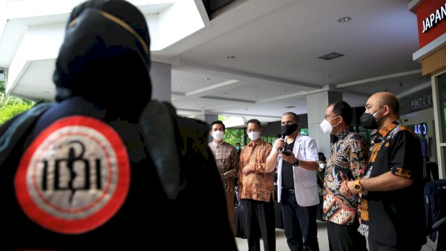 Kalla Group bersama IDI Gelar Vaksinasi di Mall Ratu Indah, Walkot Makassar: Saya Ucapkan Apresiasi Setinggi-tingginya