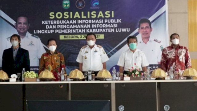 Dinas Kominfo-SP Luwu Gelar Sosialisasi Keterbukaan Informasi Publik dan Pengamanan Informasi