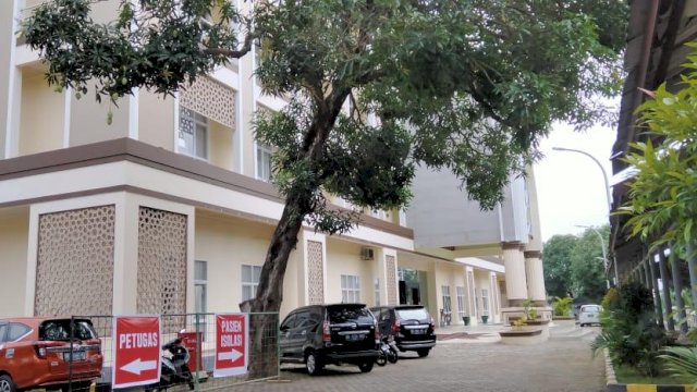 Asrama Haji Sudiang yang dijadikan ruang isolasi covid-19.