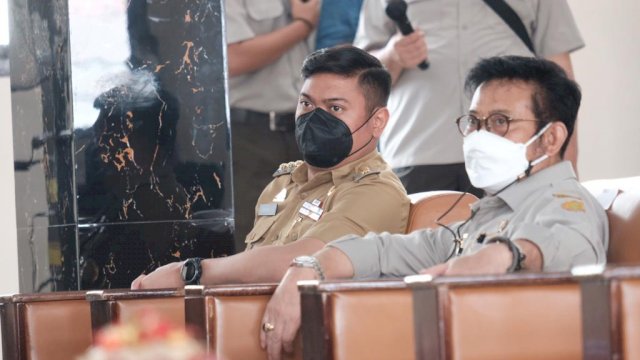 Bupati Gowa bersama Mentan..