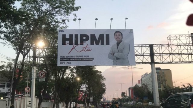 Tebar Baliho, Bukti Keseriusan FTA Siap Nakhodai HIPMI Makassar