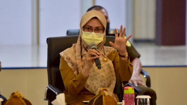 Bupati Luwu Utara, Indah Putri Indriani, kembali memperpanjang Pemberlakuan Pembatasan Kegiatan Masyarakat (PPKM) Level 3 sampai 16 Agustus 2021. 