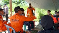 Wabup Lutra, Pantau Pencarian Warga Hanyut di Posko Sar