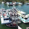TNI AL Sambut Nelayan Yang Baru Pulang Melaut Di Barombong Dengan Serbuan Vaksinasi