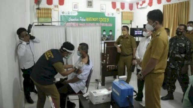 Bupati ASA Apresiasi Vaksinasi Kemenag Sinjai