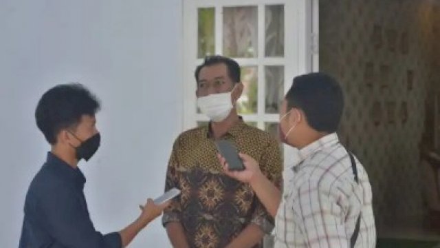 Kepala BPBD Sinjai Diperintah oleh Plt Gub Sulsel untuk Keruk Sungai yang Alami Penyempitan dan Pendangkalan