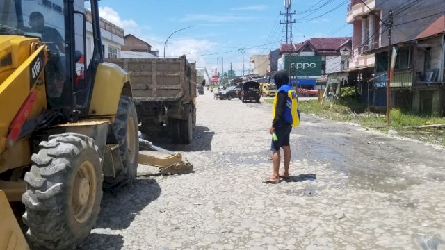 Tahun Ini Kementerian PUPR Mulai Benahi Jalan Dan Jembatan Yang Rusak Akibat Banjir Bandang Masamba
