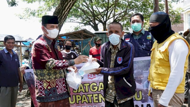 Dimanfaatkan Untuk Meningkatkan Pengawasan, Bupati Luwu Launching Aplikasi Taat BMD Milik Inspektorat