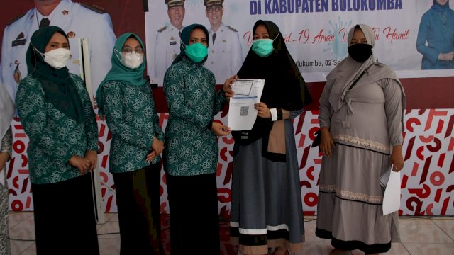 TP PKK Kabupaten Bulukumba Gelar Vaksinasi Untuk Ibu Hamil