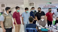 IKA FK UMI, DMI dan Polrestabes Makassar Gelar Vaksin Merdeka