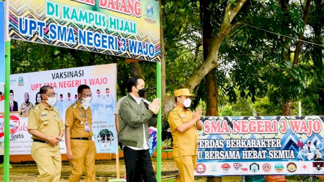ASS Dampingi Presiden Jokowi Berkunjung ke Wajo