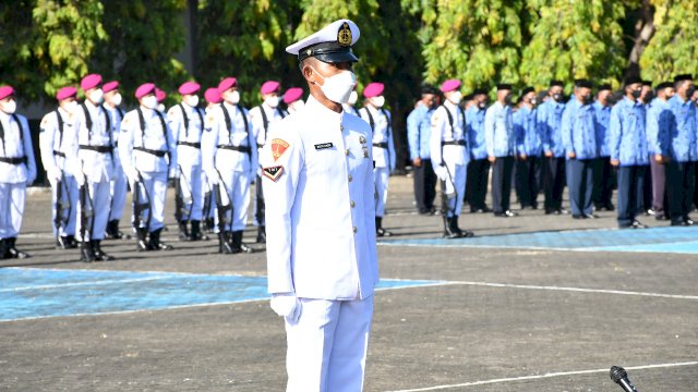 Komandan Lantamal VI Pimpin Upacara Hari Jadi Ke-76 TNI AL Tahun 2021 Di Mako Lantamal VI