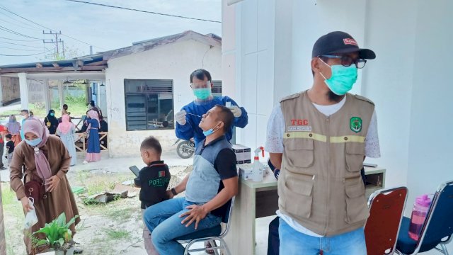 Kepala Desa Terpilih di Luwu Utara Jalani Tes Swab Antigen. Ini Hasilnya