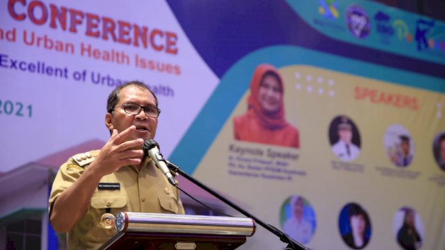 Wali Kota Makassar, Danny Pomanto.