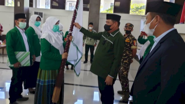 Prof Husain Syam Lantik Pengurus ISNU Takalar