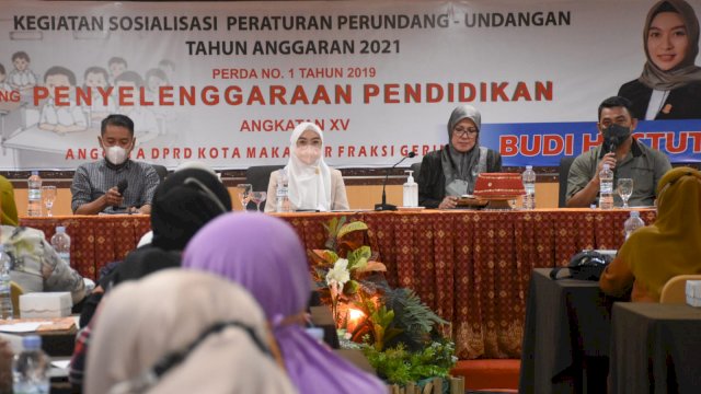 Budi Hastuti Sosialisasikan Perda Penyelenggara Pendidikan
