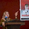 Bupati IDP Beri Arahan ke 103 Kades, Indah Minta Perkaya Literasi dan Daya Baca