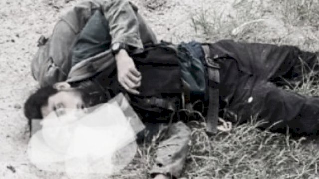 Sosok yang diduga adalah Ali Kalora.