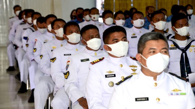 Personel Lantamal VI Makassar Ikuti Upacara Peringatan Hari Kesaktian Pancasila Tahun 2021 Secara Virtual