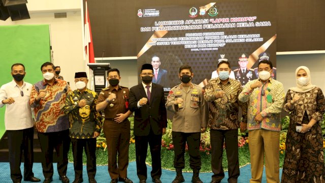 Hadiri Peluncuran Aplikasi Lapor Korupsi, Wali Kota Danny: Bentuk Transparansi