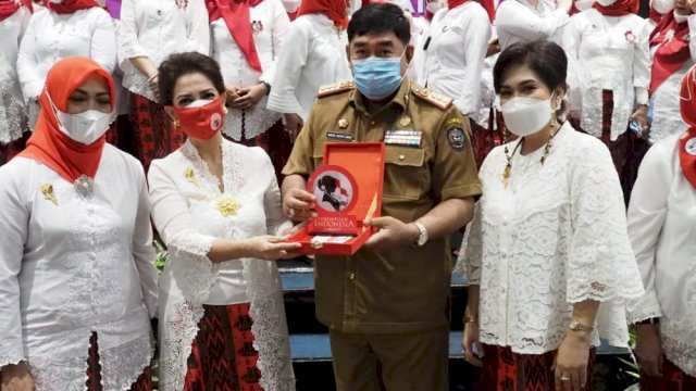 Abdul Hayat Lantik Dewan Pengurus Daerah Perempuan Indonesia Maju Provinsi Sulsel