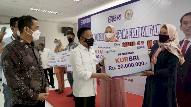 Tekan Angka Pengangguran dan Kemiskinan, Kamrussamad Apresiasi Pemkab Bantaeng
