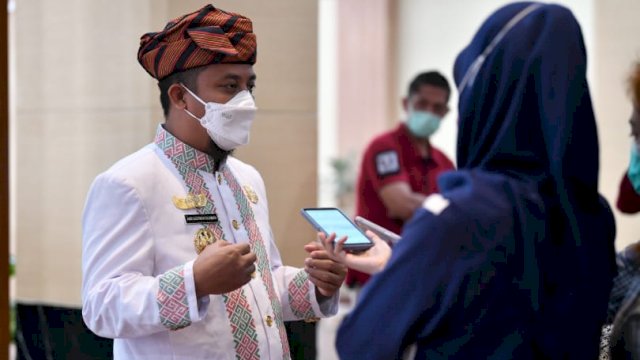 Plt Gubernur Sulsel Andi Sudirman Sulaiman.